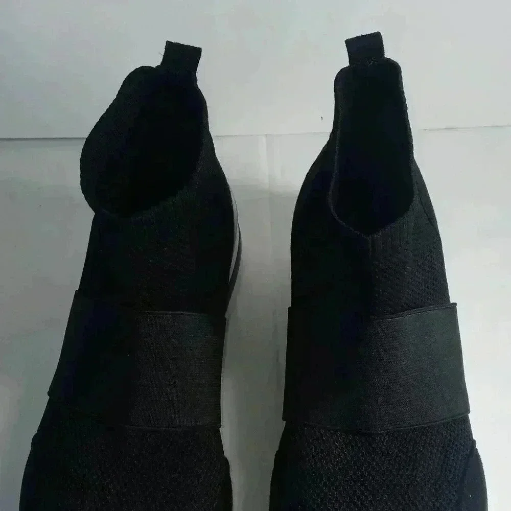 Mudd sock sneaker
